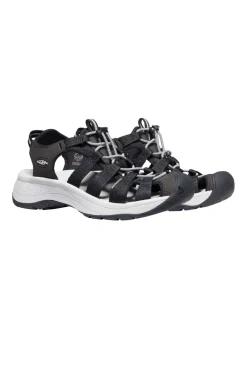 Macpac Sandals & Thongs><noscript><img width=