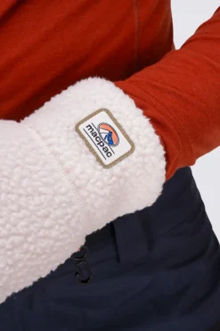Macpac Gloves & Mittens><noscript><img width=