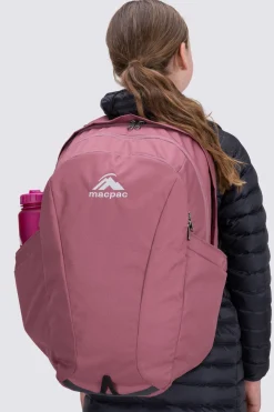 Macpac Commuter><noscript><img width=