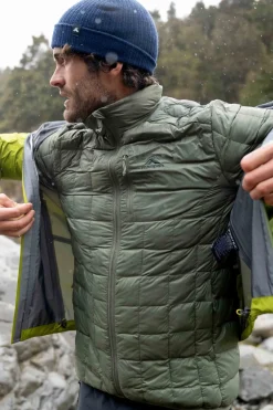 Macpac Hiking><noscript><img width=