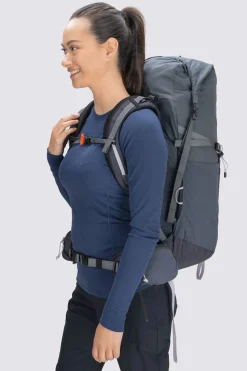 Macpac Hiking><noscript><img width=