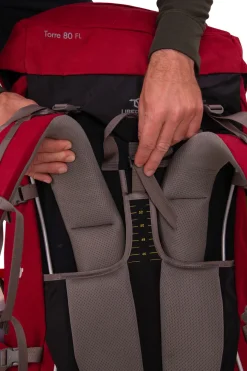 Macpac Hiking><noscript><img width=