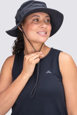 Macpac Caps & Hats><noscript><img width=