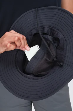 Macpac Caps & Hats><noscript><img width=
