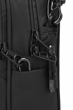 Macpac Daypacks><noscript><img width=