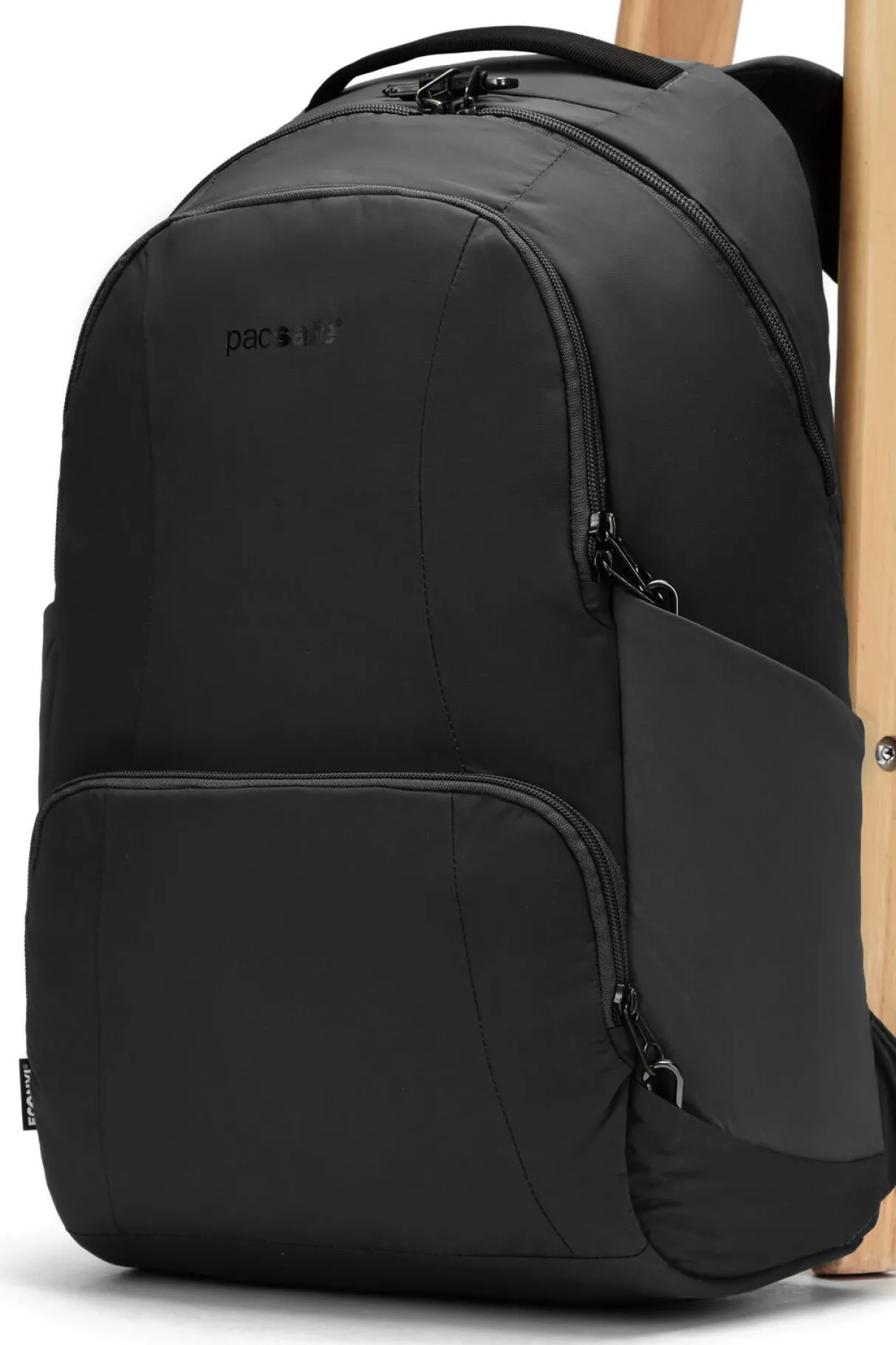 Macpac Work & Laptop>Pacsafe Metrosafe Ls450 25L Backpack