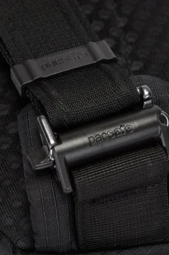 Macpac Daypacks><noscript><img width=
