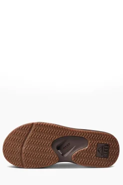 Macpac Sandals & Thongs><noscript><img width=