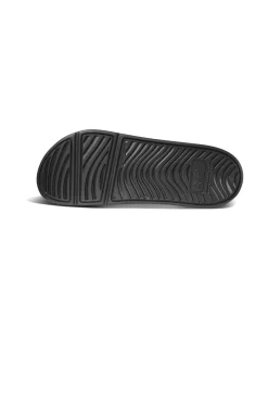 Macpac Sandals & Thongs><noscript><img width=