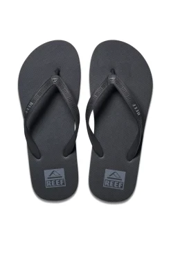 Macpac Sandals & Thongs><noscript><img width=