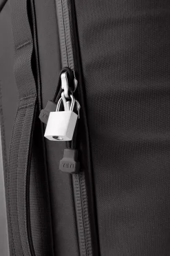 Macpac Luggage><noscript><img width=