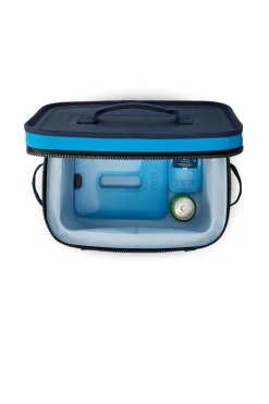 Macpac Coolers & Ice Boxes><noscript><img width=