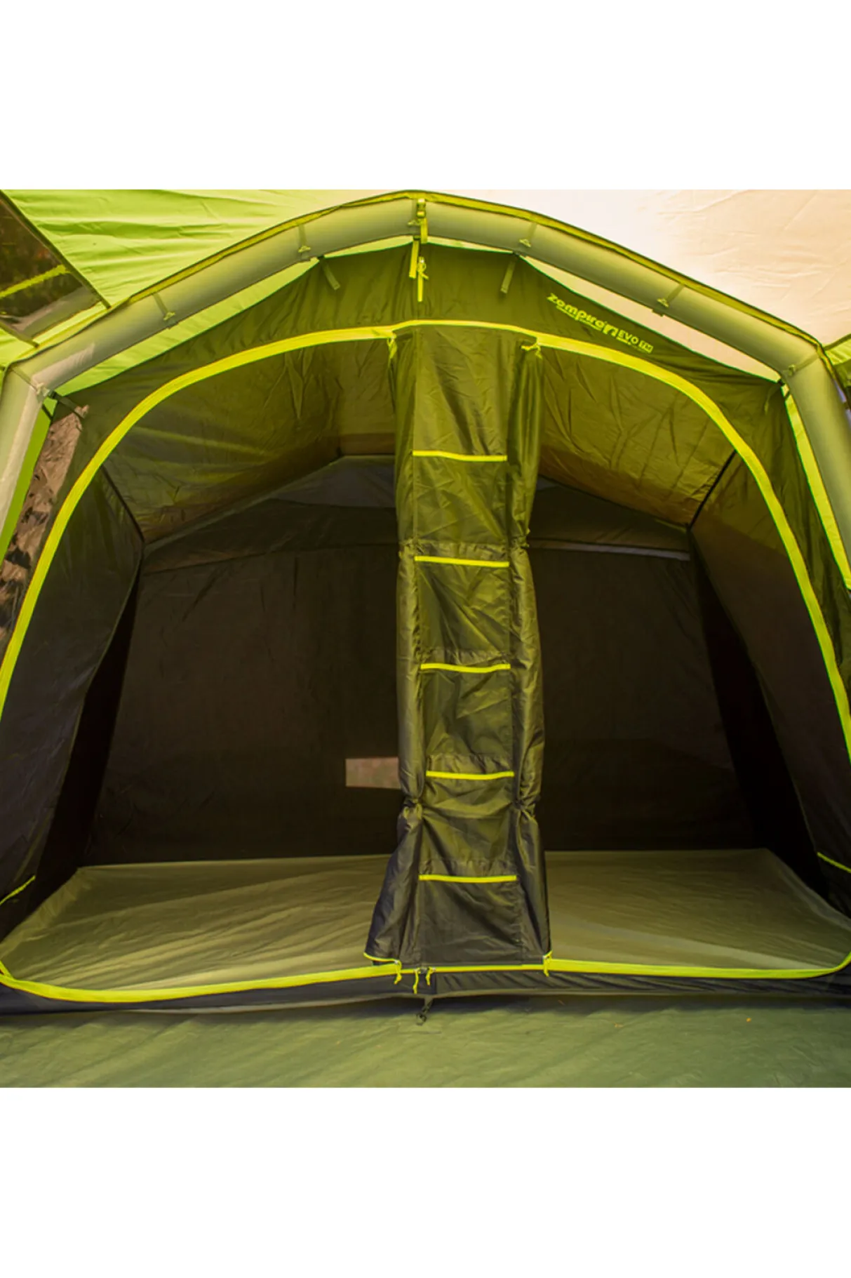 Macpac Air Tents>Zempire Evo Tm V2 4 Person+ Air Tent